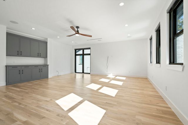 6008 Kenwood Avenue, Dallas, TX 75206