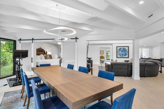 624 Lakewoode Circle W, Delray Beach, FL 33445