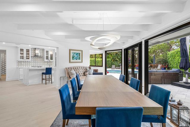 624 Lakewoode Circle W, Delray Beach, FL 33445