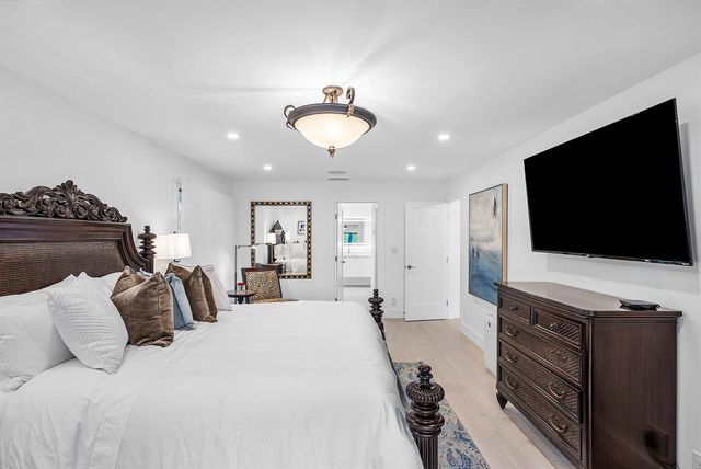 624 Lakewoode Circle W, Delray Beach, FL 33445