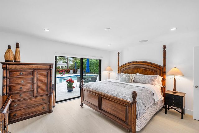 624 Lakewoode Circle W, Delray Beach, FL 33445