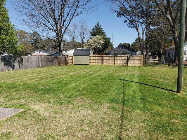 1110 W 4th Street, Washington, NC 27889