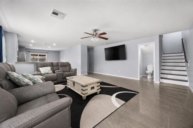 16454 Peyton Stone Circle, Houston, TX 77049