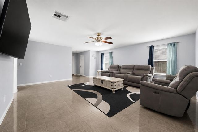 16454 Peyton Stone Circle, Houston, TX 77049