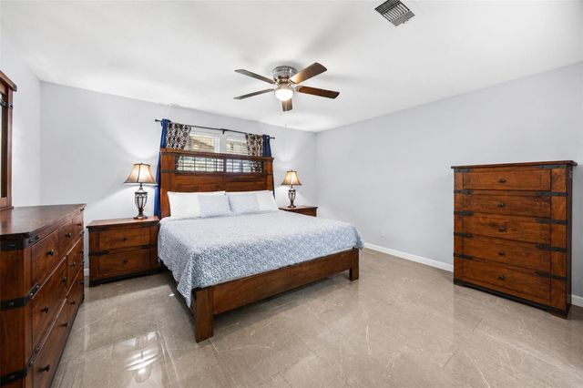16454 Peyton Stone Circle, Houston, TX 77049