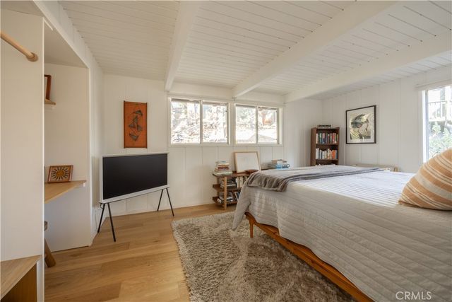 399 Rainier Road, Lake Arrowhead, CA 92352