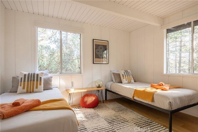 399 Rainier Road, Lake Arrowhead, CA 92352