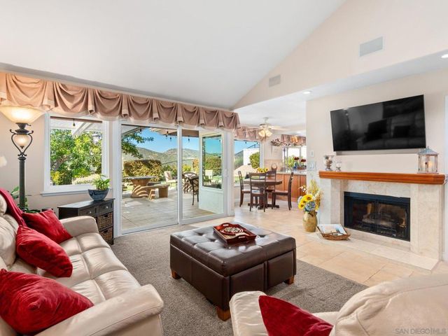 17816 Saint Andrews Drive, Poway, CA 92064