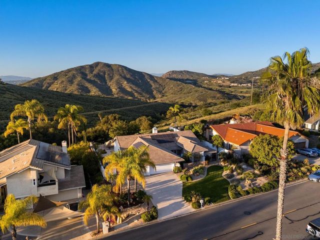 17816 Saint Andrews Drive, Poway, CA 92064