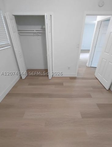 1380 SW 2nd St 7, Miami, FL 33135