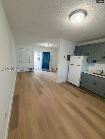 1380 SW 2nd St 7, Miami, FL 33135