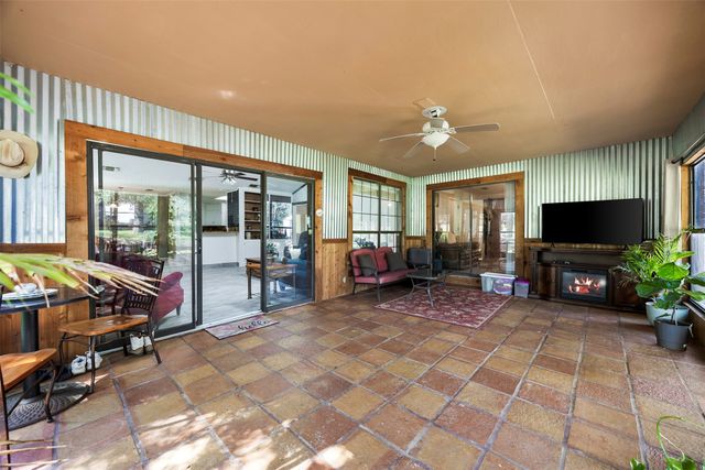 1816 Caddo Peak Road, Joshua, TX 76058