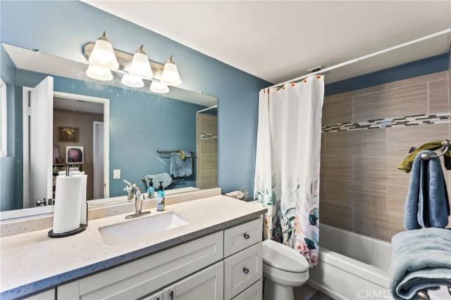 1003 E Helmick, Carson, CA 90746