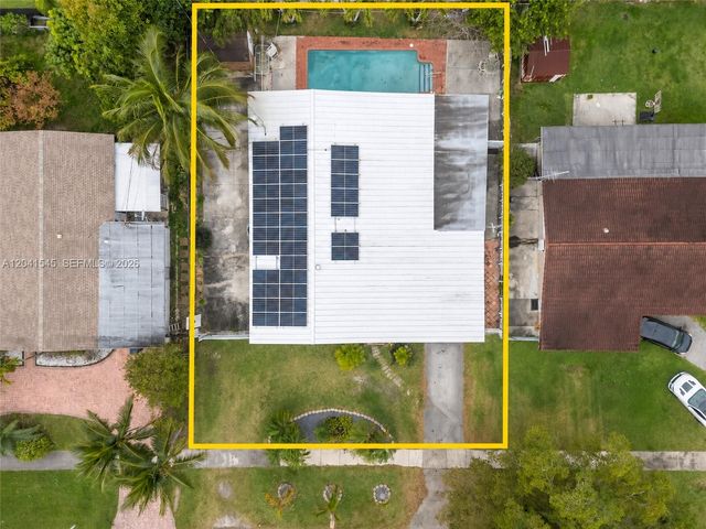 18670 Belview Dr, Cutler Bay, FL 33157