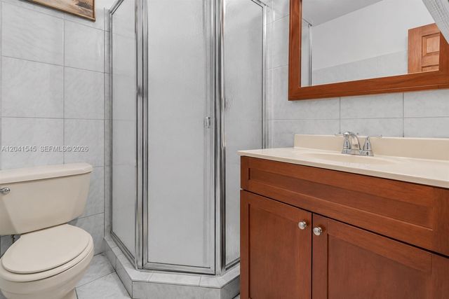 18670 Belview Dr, Cutler Bay, FL 33157