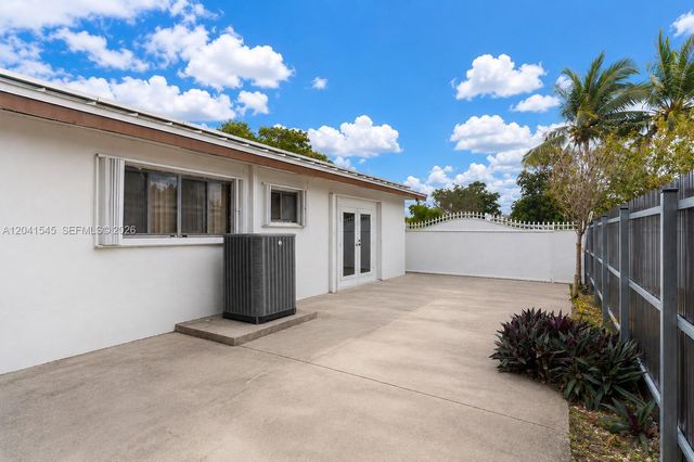 18670 Belview Dr, Cutler Bay, FL 33157