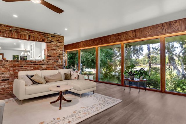 195 Howell Avenue, Red Bluff, CA 96080