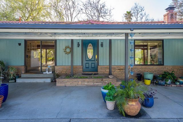 195 Howell Avenue, Red Bluff, CA 96080