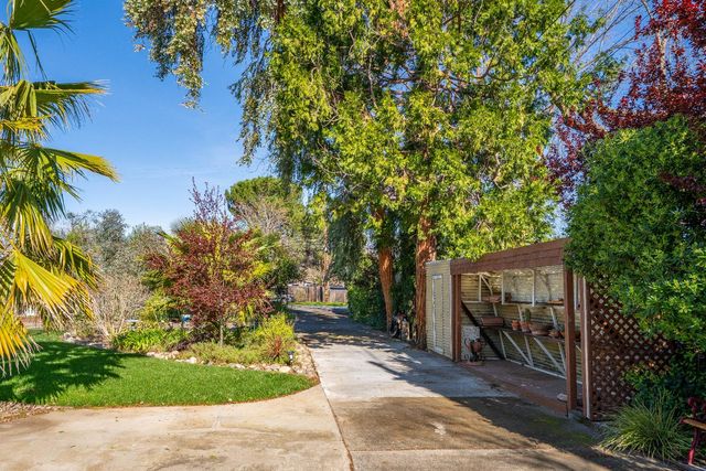 195 Howell Avenue, Red Bluff, CA 96080