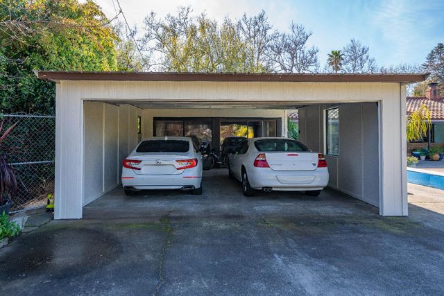 195 Howell Avenue, Red Bluff, CA 96080