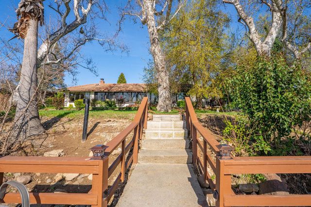 195 Howell Avenue, Red Bluff, CA 96080