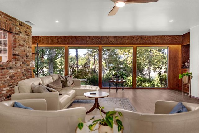 195 Howell Avenue, Red Bluff, CA 96080