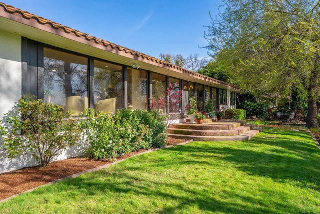 195 Howell Avenue, Red Bluff, CA 96080