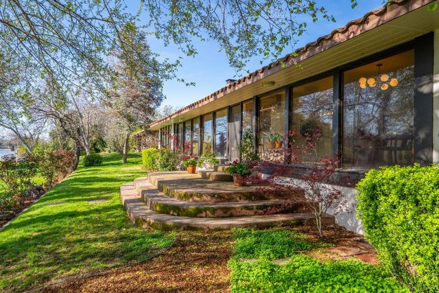 195 Howell Avenue, Red Bluff, CA 96080