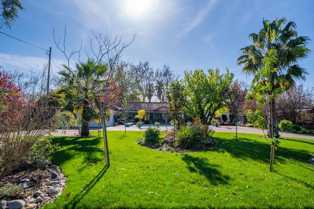 195 Howell Avenue, Red Bluff, CA 96080