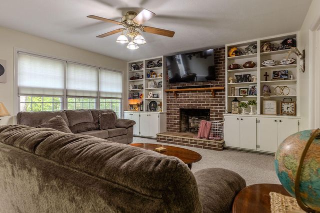198 Kyle Lane, Morehead, KY 40351
