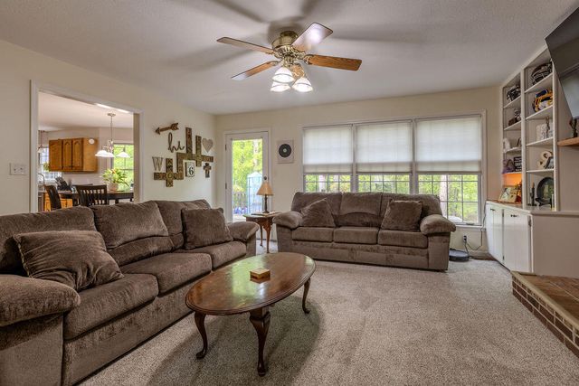 198 Kyle Lane, Morehead, KY 40351