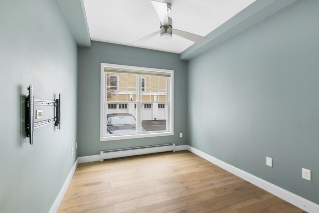 43 Cornwall St Apt B, Portsmouth, NH 03801