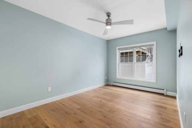 43 Cornwall St Apt B, Portsmouth, NH 03801