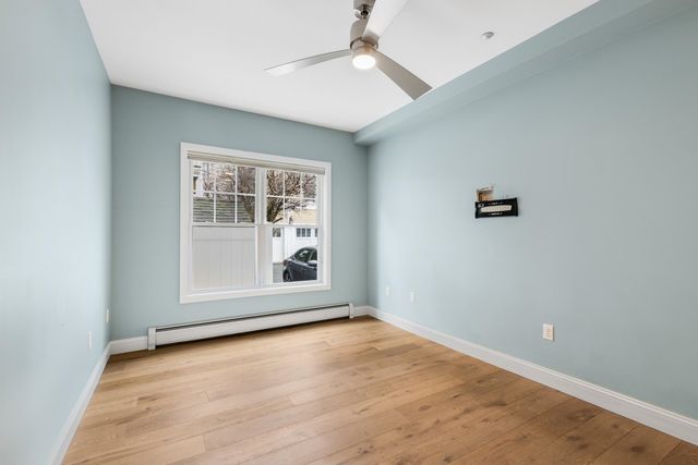 43 Cornwall St Apt B, Portsmouth, NH 03801