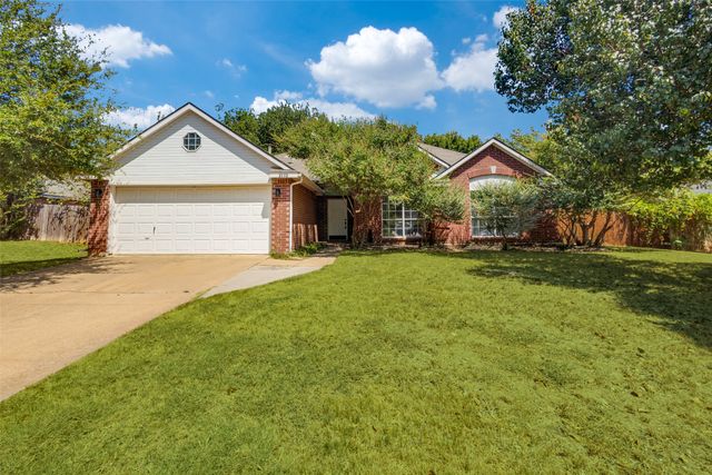 2112 Carriage Hill, Denton, TX 76207