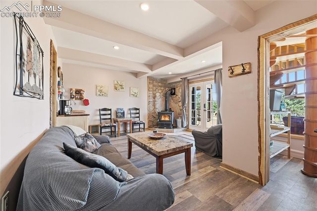 556 Circle Drive, Florissant, CO 80816