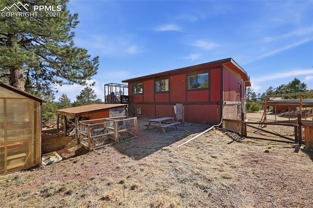 556 Circle Drive, Florissant, CO 80816