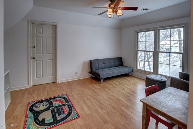 4 River Pointe, Rocky River, OH 44116