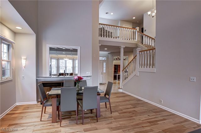 4 River Pointe, Rocky River, OH 44116