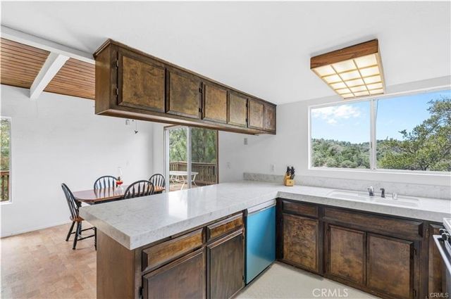 1334 St Anton, Lake Arrowhead, CA 92352