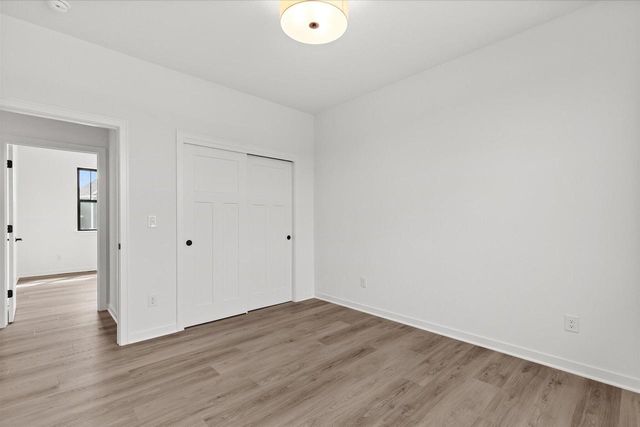 804 Viewpoint AVENUE, Waukesha, WI 53188