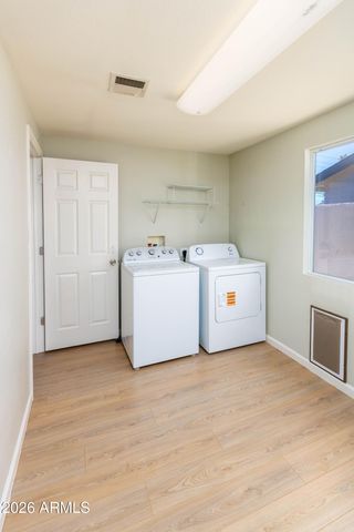 3525 E HEARN Road, Phoenix, AZ 85032