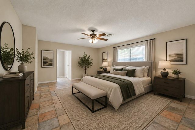 201 Amber Lane, League City, TX 77573