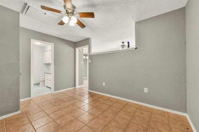 201 Amber Lane, League City, TX 77573