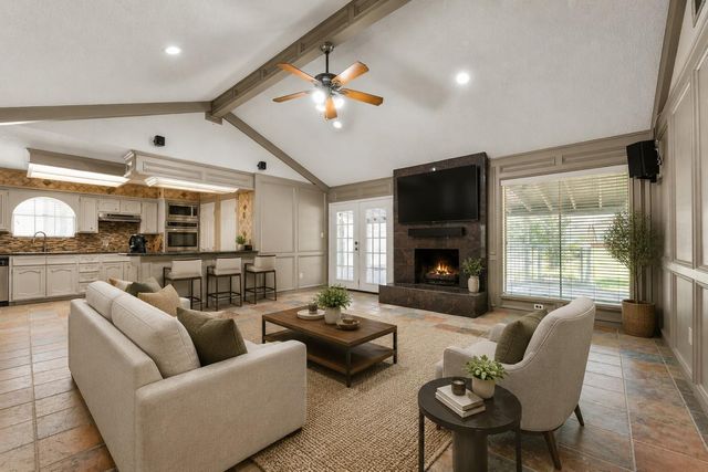 201 Amber Lane, League City, TX 77573