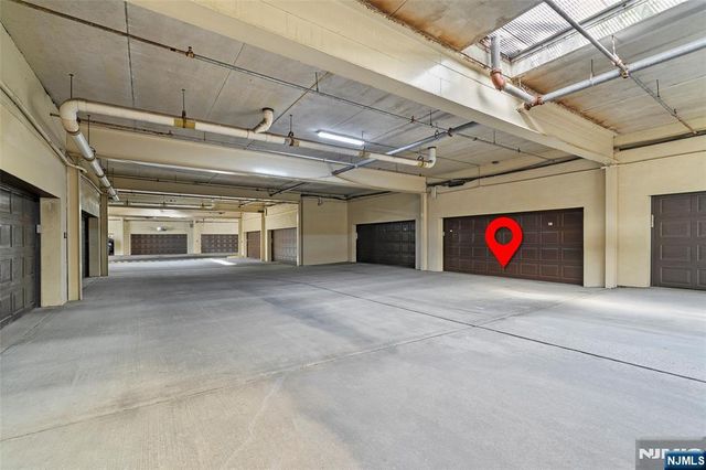 300 Gorge Road 58, Cliffside Park, NJ 07010