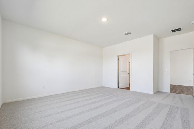 1305 Morris LOOP, San Marcos, TX 78666
