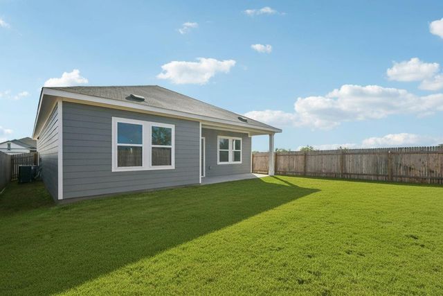 1305 Morris LOOP, San Marcos, TX 78666