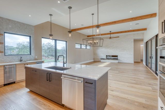 3504 Bay West BLVD, Horseshoe Bay, TX 78657