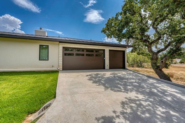 3504 Bay West BLVD, Horseshoe Bay, TX 78657